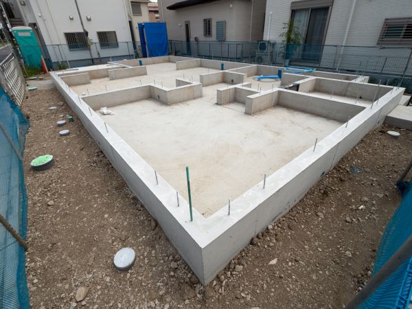 Foundation Construction in Independence