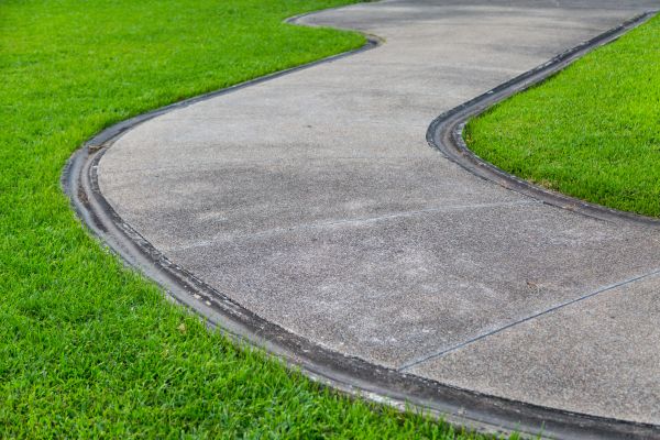 Concrete Sidewalk Construction in Independence