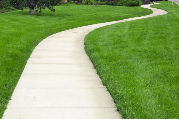 Cost of Sidewalk Paving in Independence