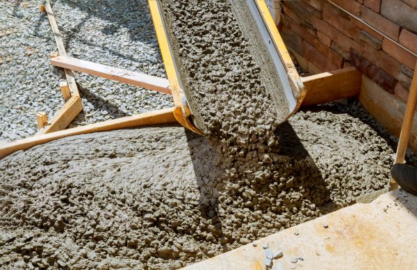 Cement Walkway Pouring in Independence