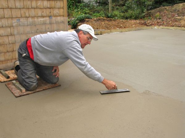 Flat Concrete Installation in Independence