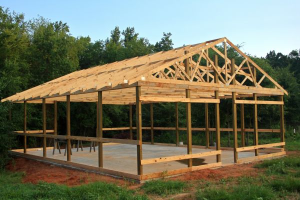 Barn Pad Installation in Independence
